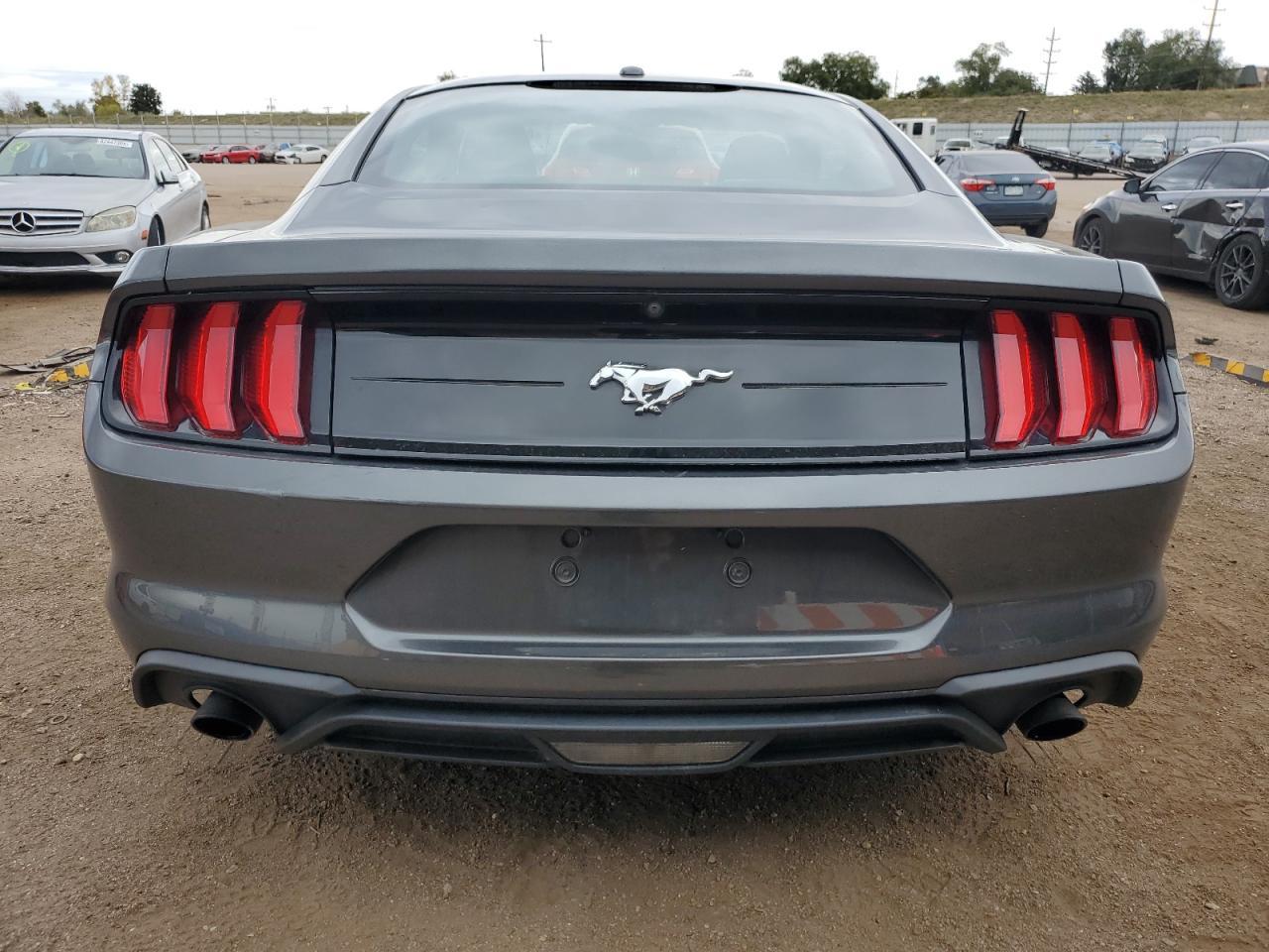 2019 Ford Mustang - Image 6
