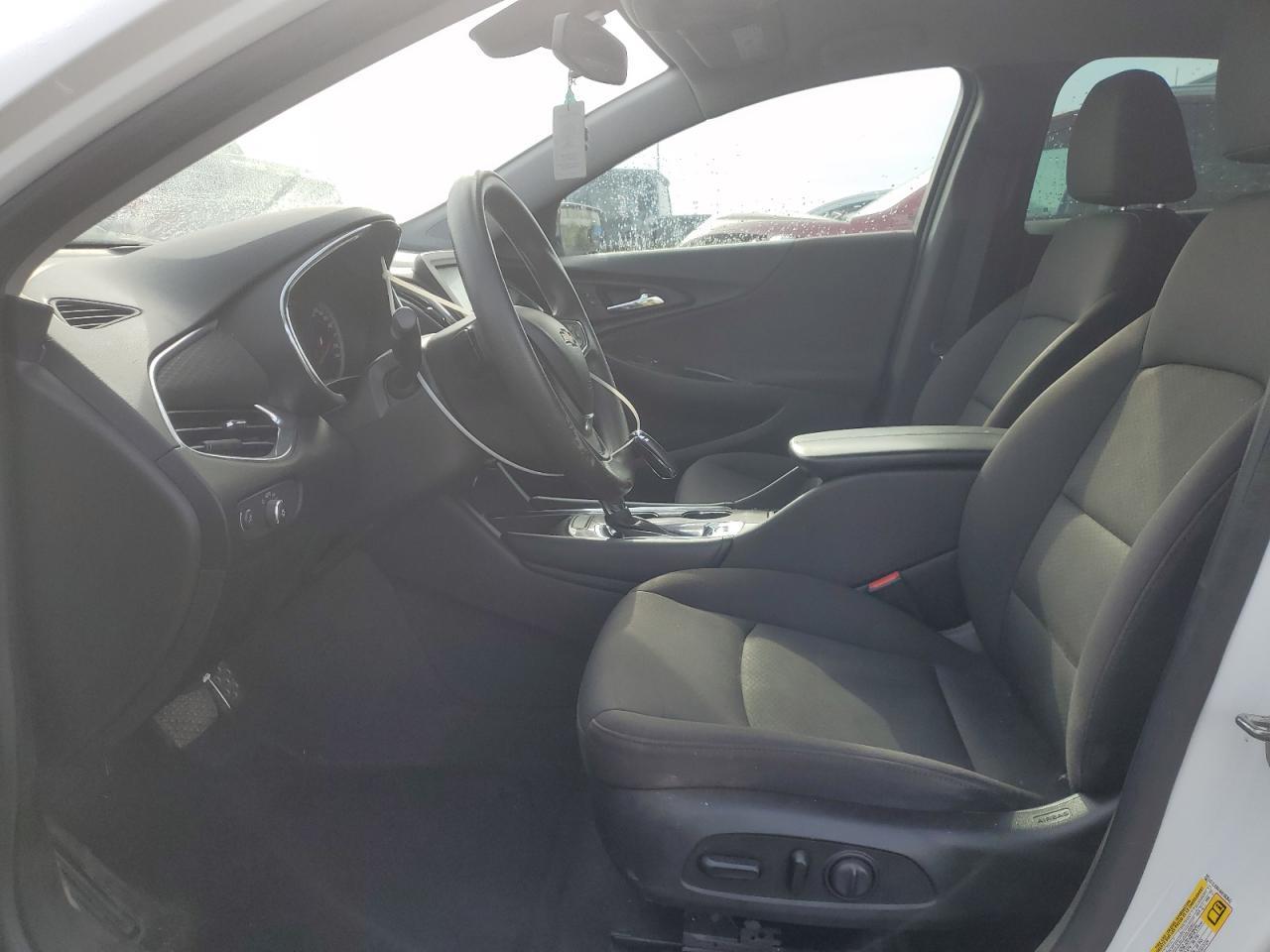 2017 Chevrolet Malibu Hybrid - Image 7