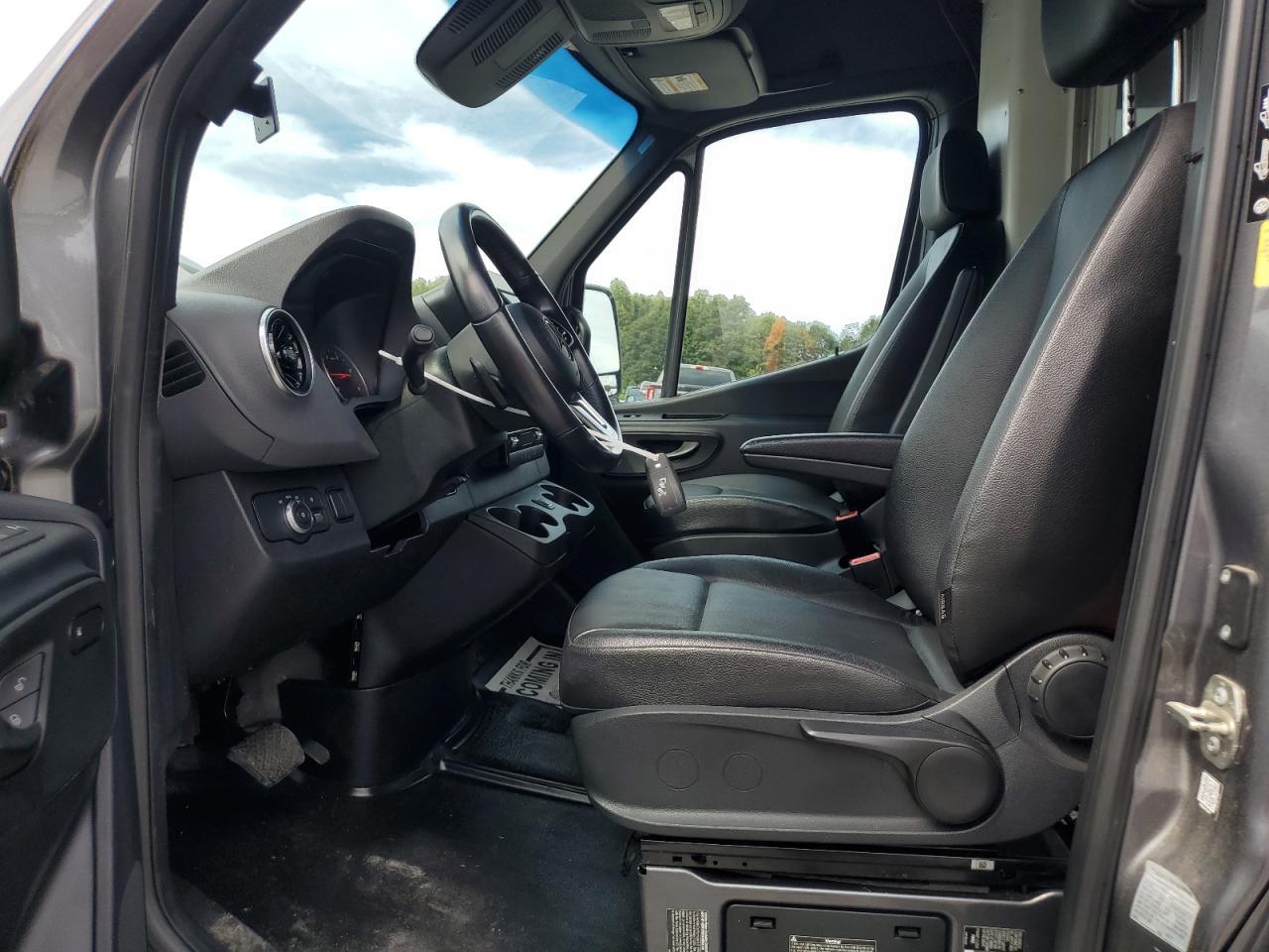 2021 Mercedes-Benz Sprinter 4500 - Image 7