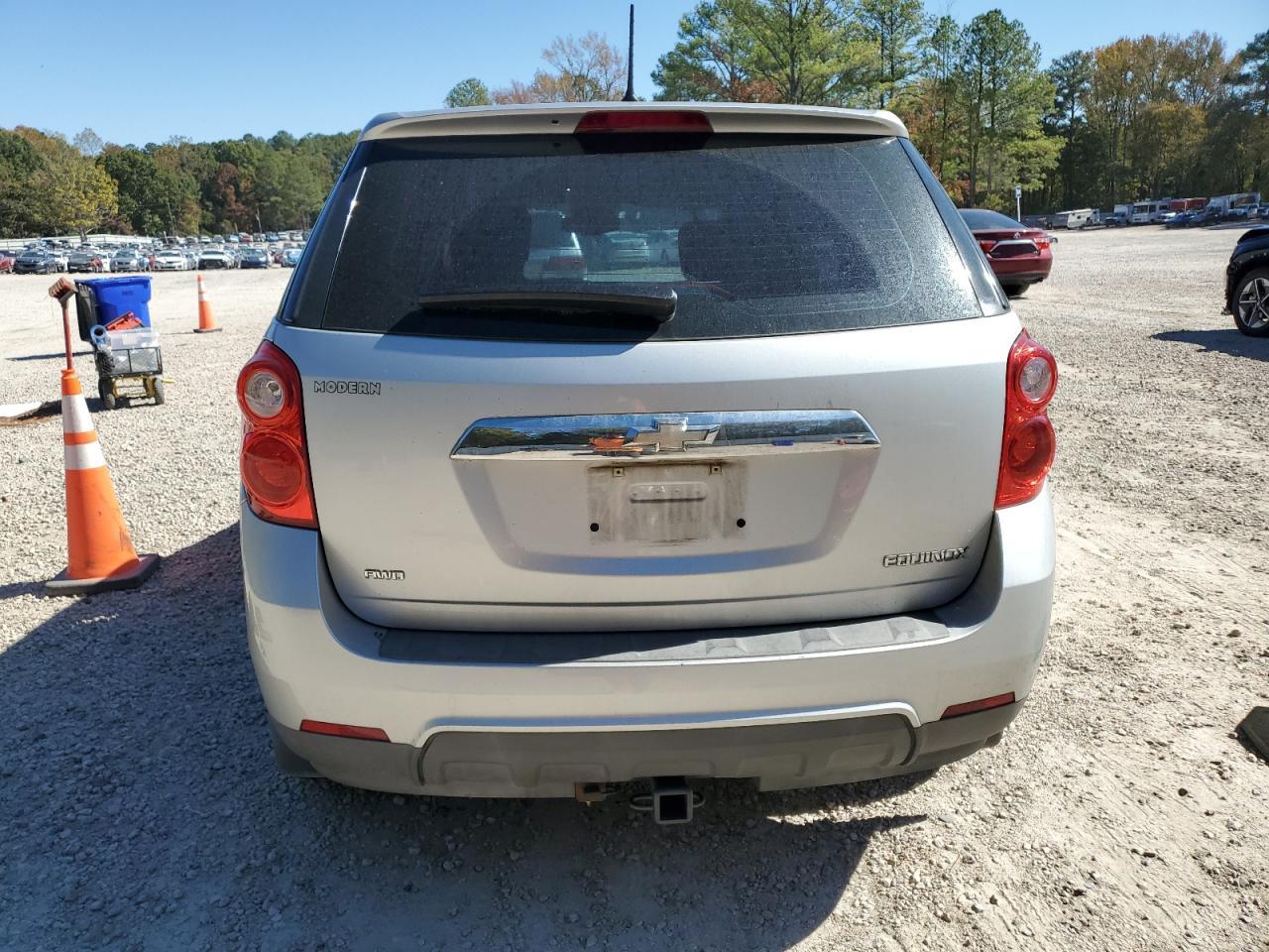 2013 Chevrolet Equinox Ls - Image 6