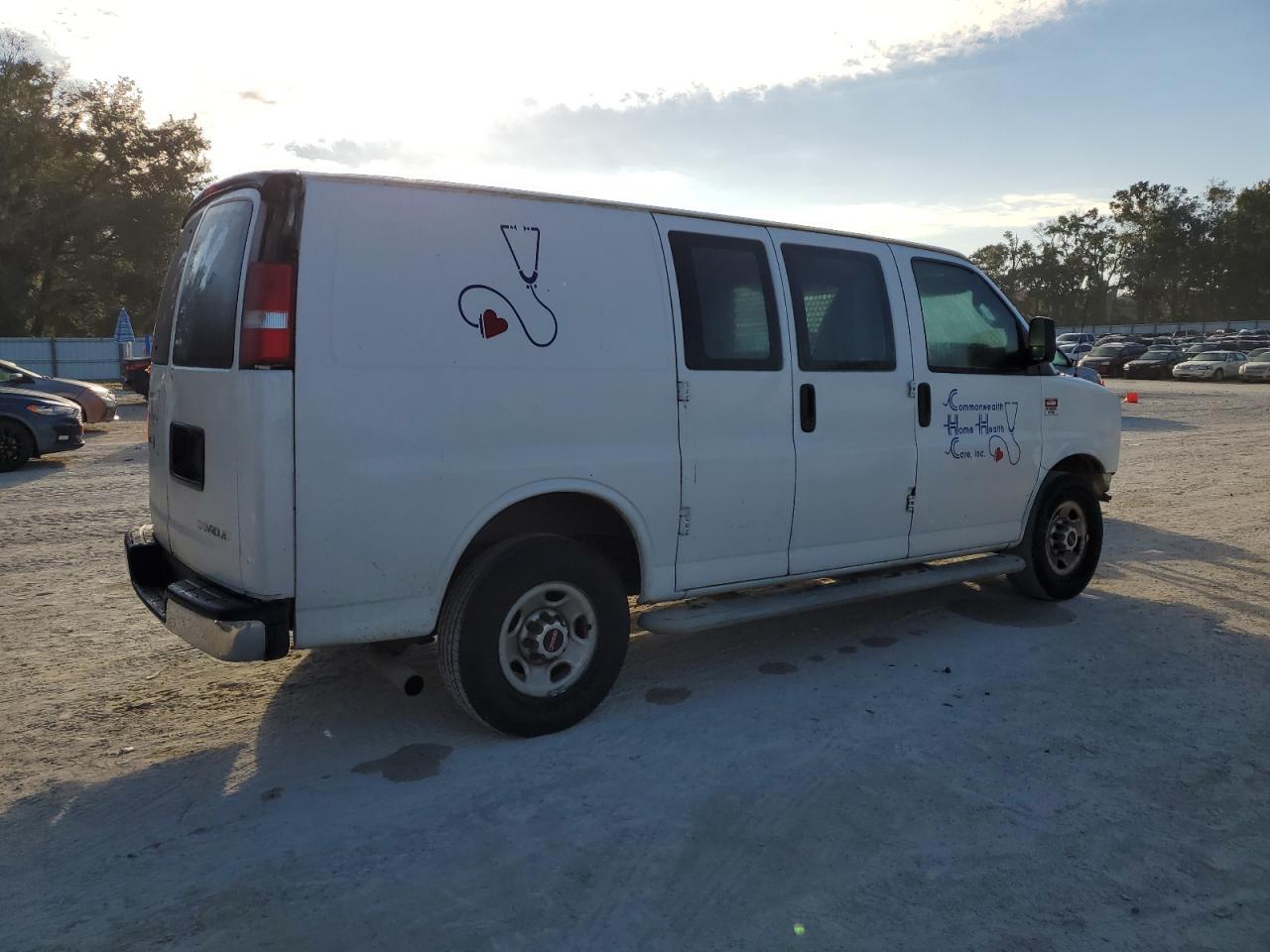 2017 GMC Savana G2500 - Image 3