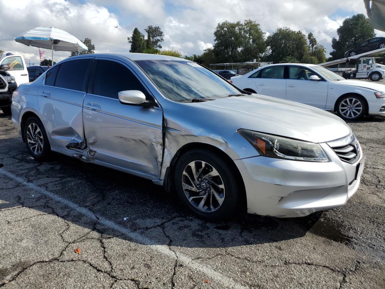 2012 Honda Accord Lx - Фото 4