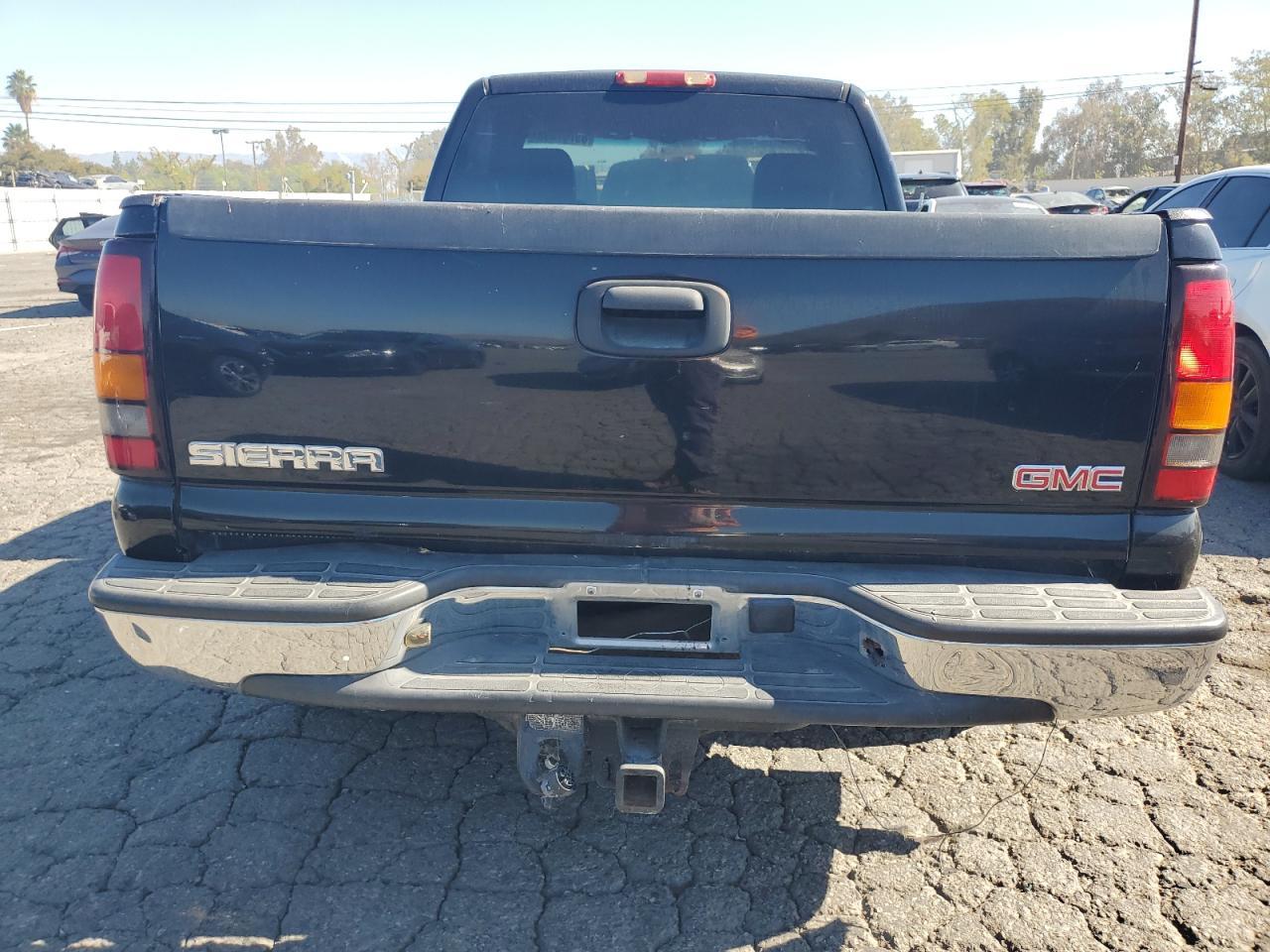 2006 GMC New Sierra C1500 - Фото 6