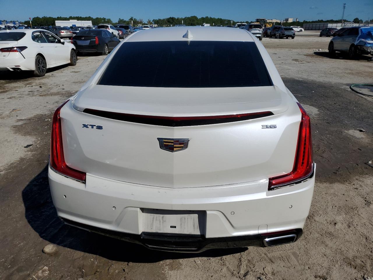2018 Cadillac Xts Luxury - Фото 6