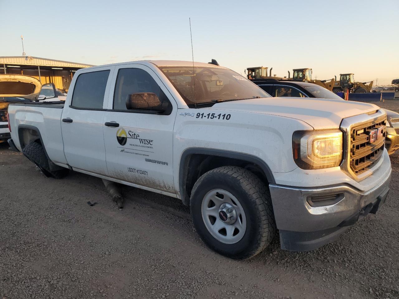 2017 GMC Sierra K1500 - Фото 4