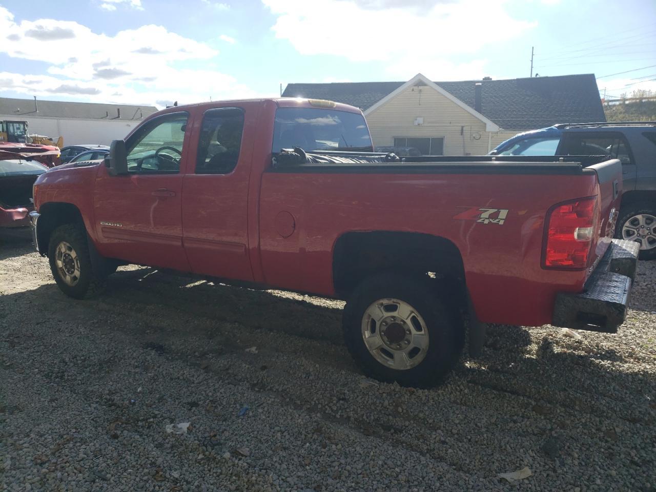 2011 Chevrolet Silverado K2500 Heavy Duty Ltz - Фото 2