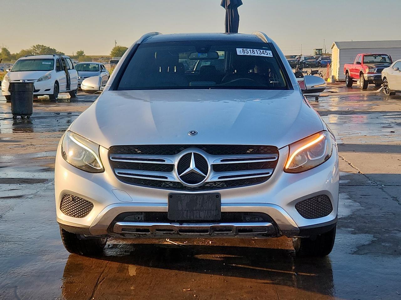 2018 Mercedes-Benz Glc 300 4Matic - Image 5