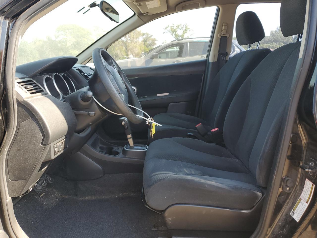 2011 Nissan Versa S - Image 7