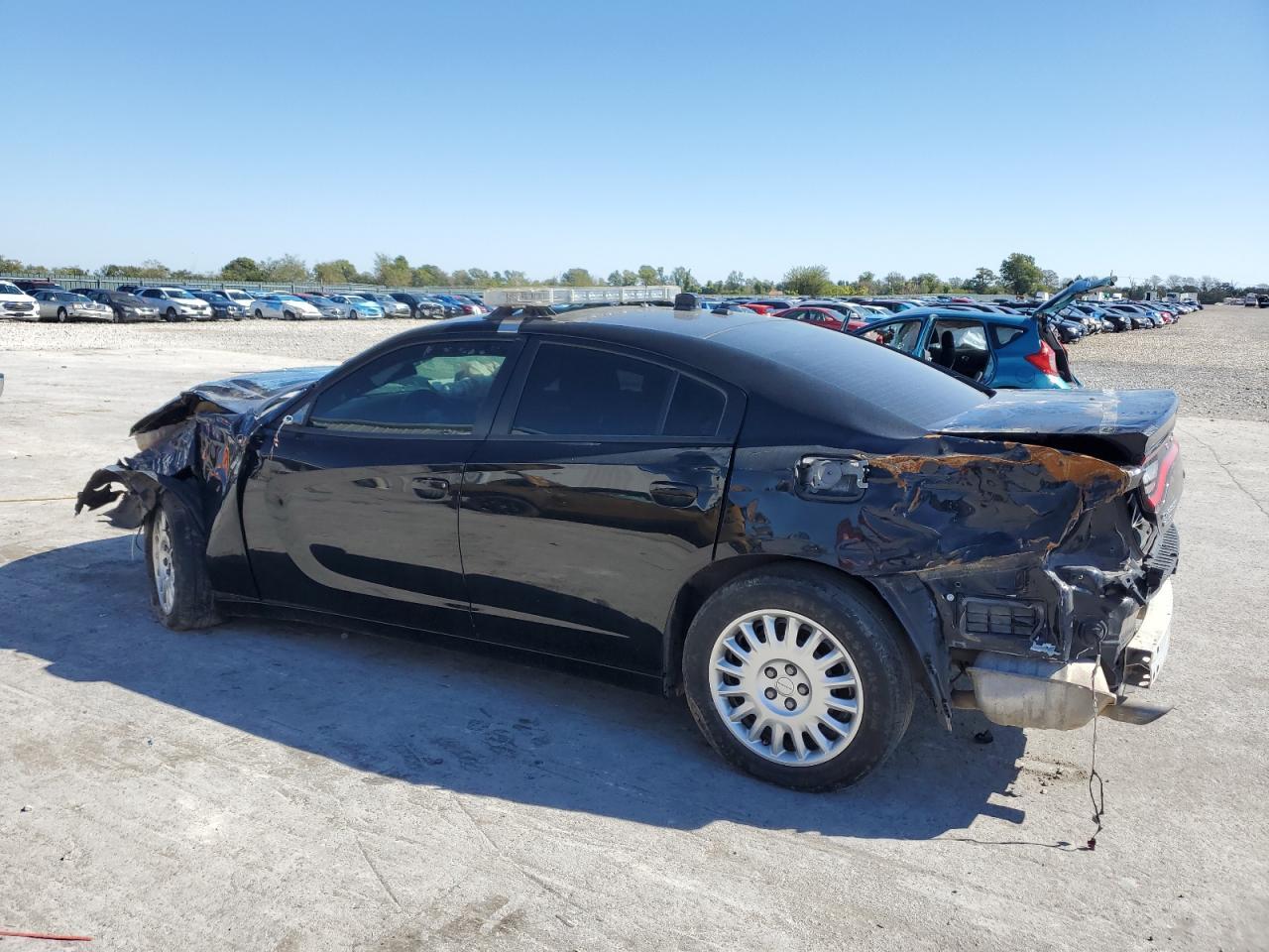 2019 Dodge Charger Police - Image 2