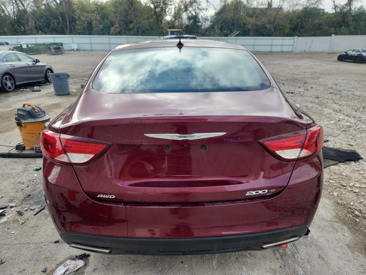 2016 Chrysler 200 S - Image 6