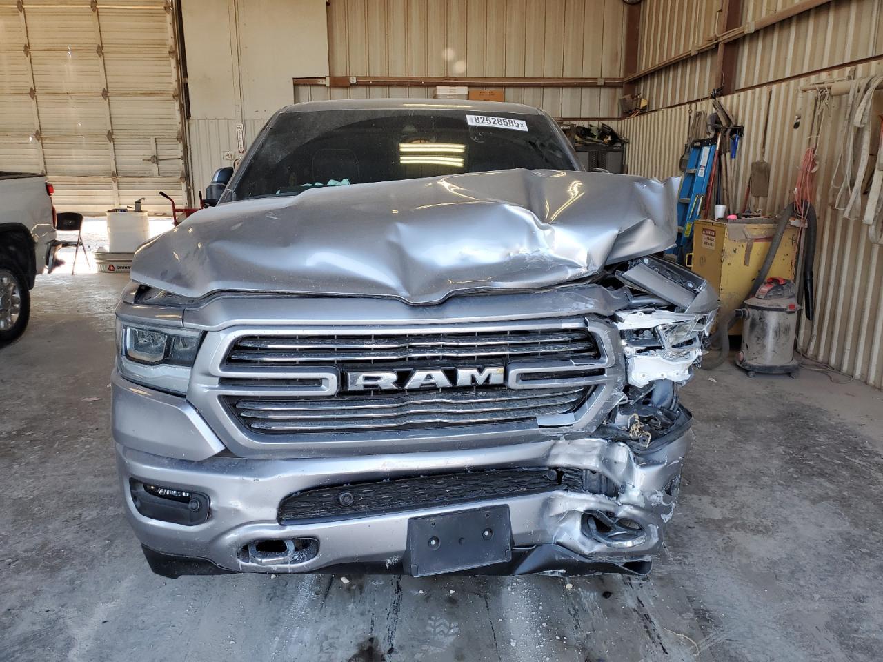 2024 Ram 1500 Laramie - Фото 5