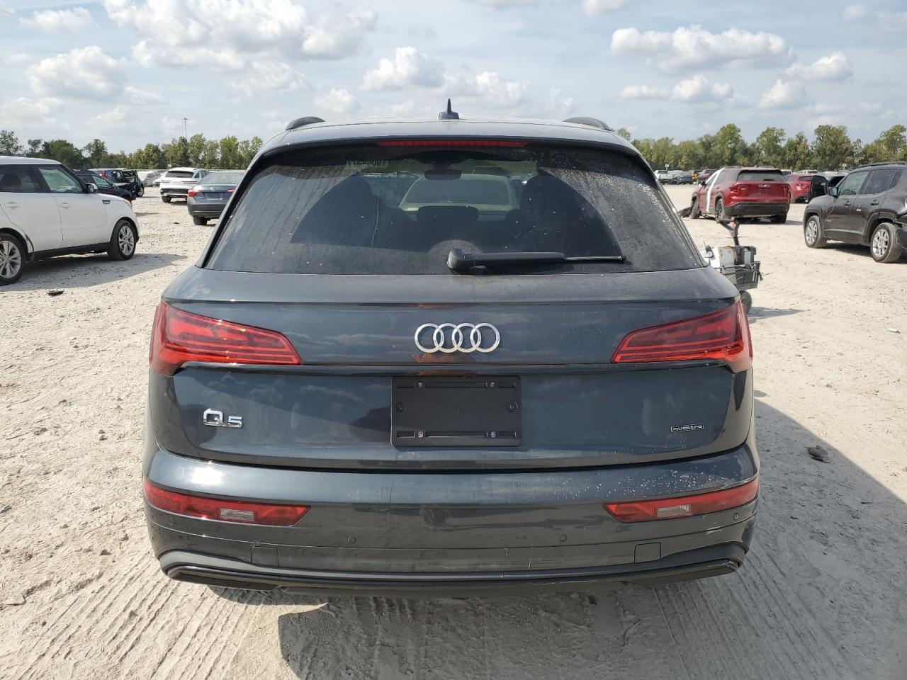 2025 Audi Q5 Premium 40 - Фото 6