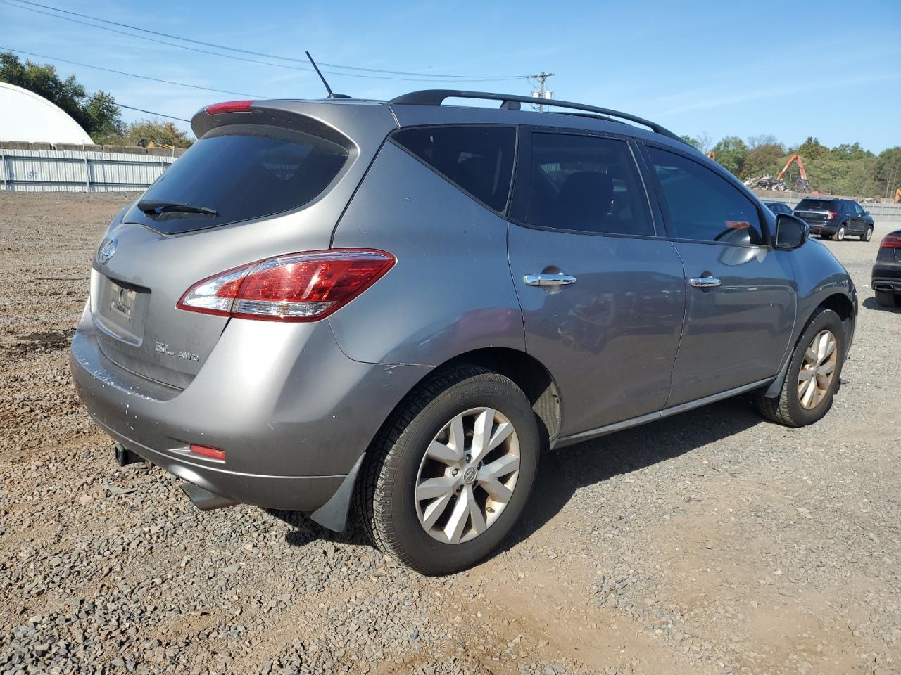 2011 Nissan Murano S - Фото 3