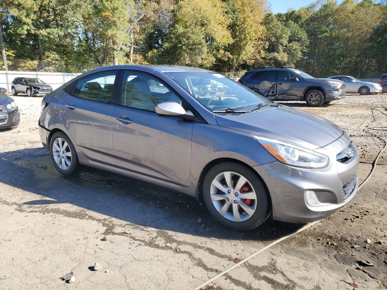 2014 Hyundai Accent Gls - Фото 4