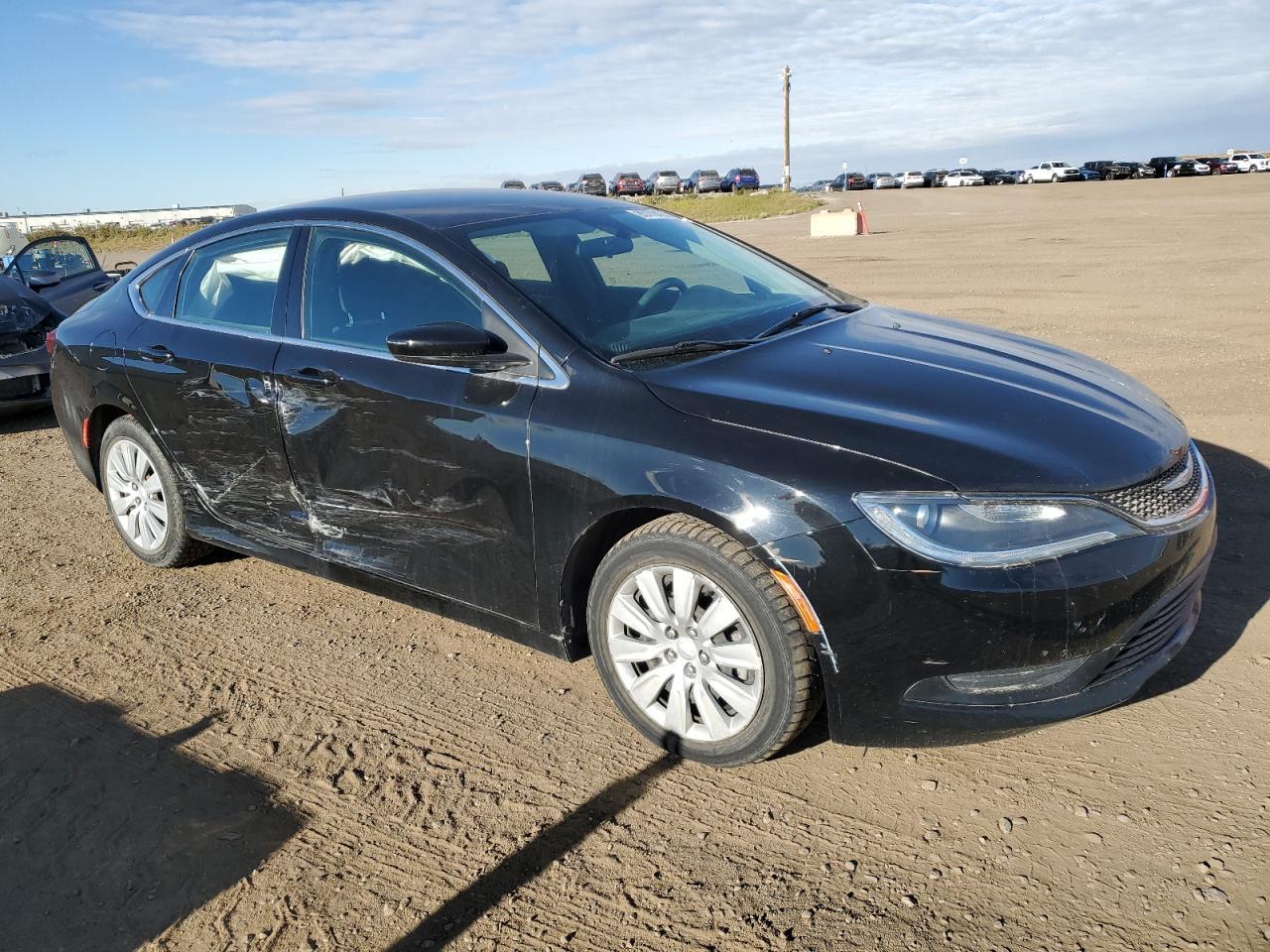 2016 Chrysler 200 Lx - Фото 4