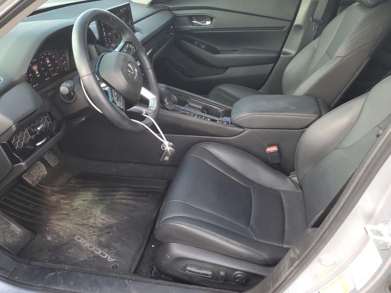 2024 Honda Accord Touring Hybrid - Фото 7