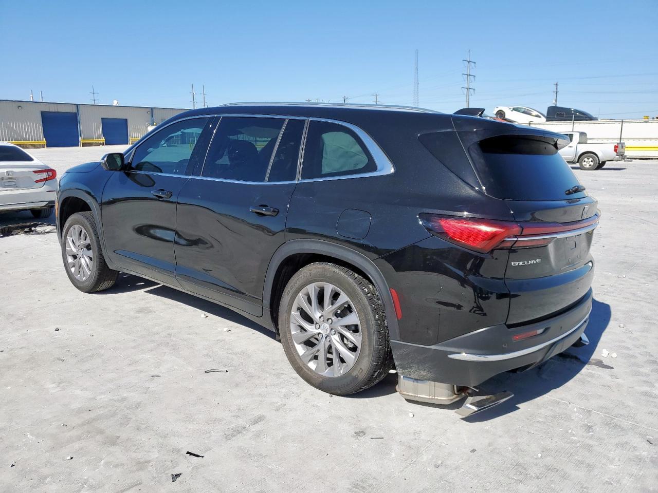 2025 Buick Enclave Preferred - Фото 2