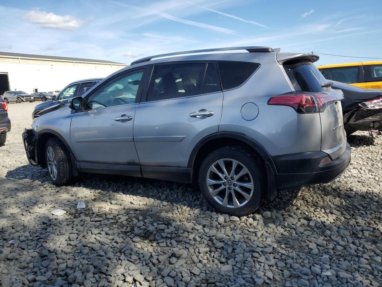 2018 Toyota Rav4 Limited - Фото 2