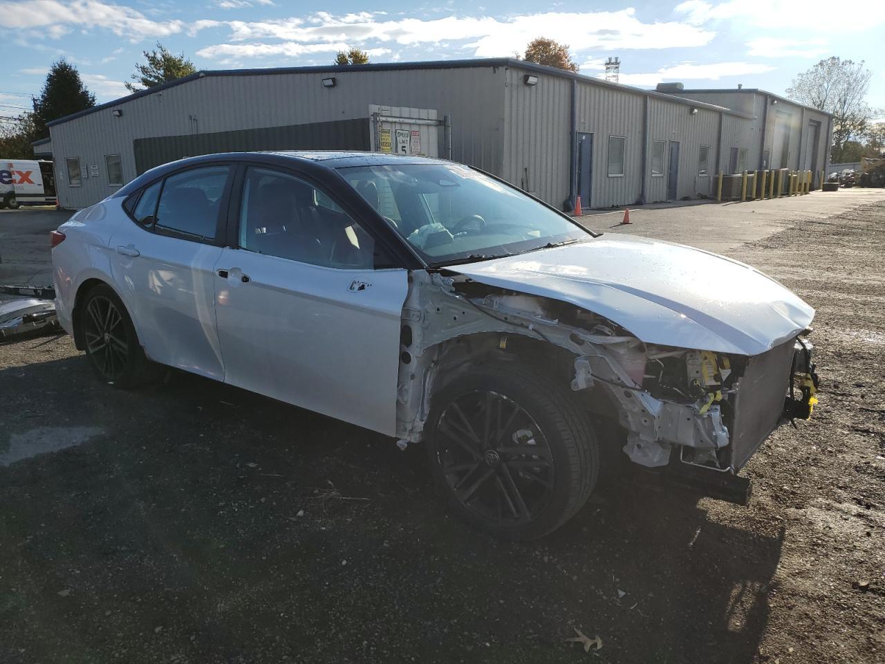 2025 Toyota Camry Xse - Image 4