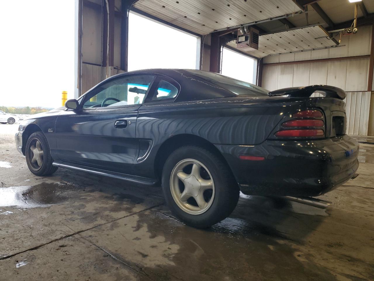 1994 Ford Mustang Gt - Фото 2