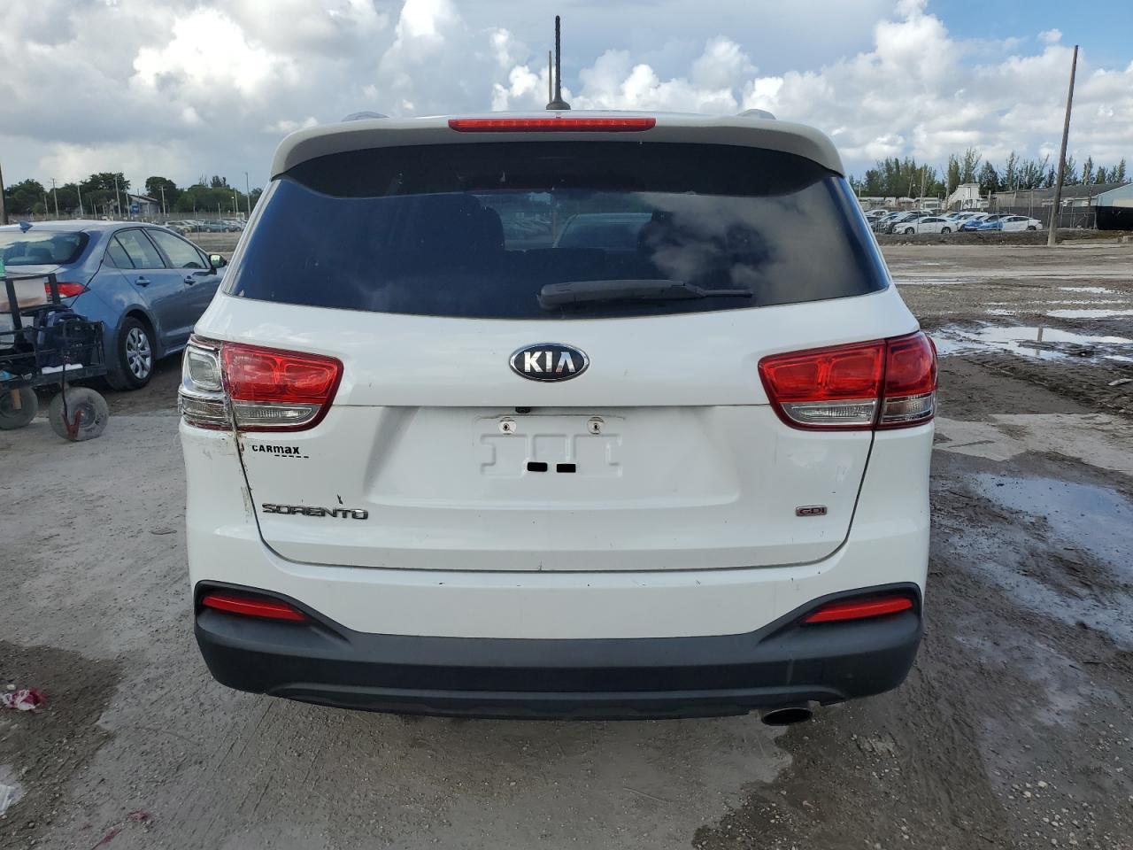 2017 Kia Sorento Lx - Фото 6