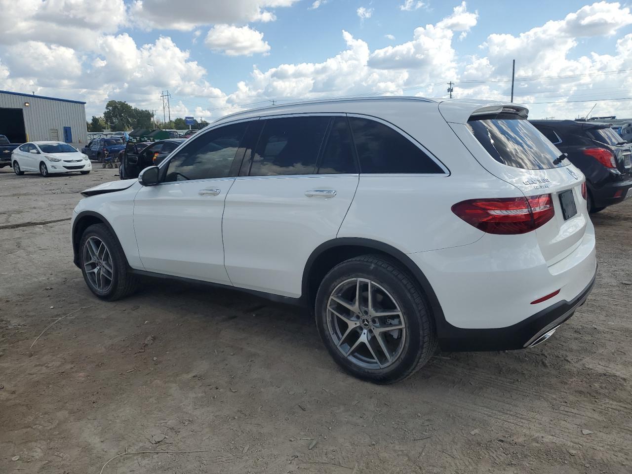 2018 Mercedes-Benz Glc 300 4Matic - Фото 2