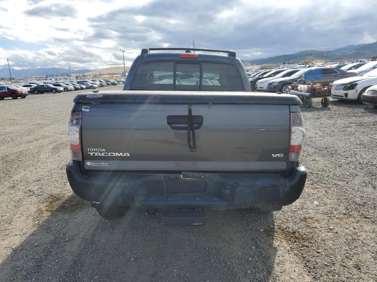 2012 Toyota Tacoma Double Cab - Image 6