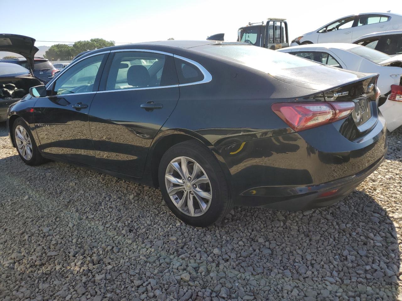 2020 Chevrolet Malibu Lt - Фото 2