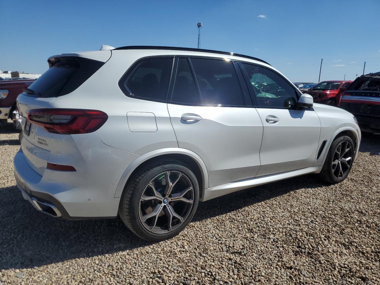 2019 BMW X5 xDrive40I - Фото 3