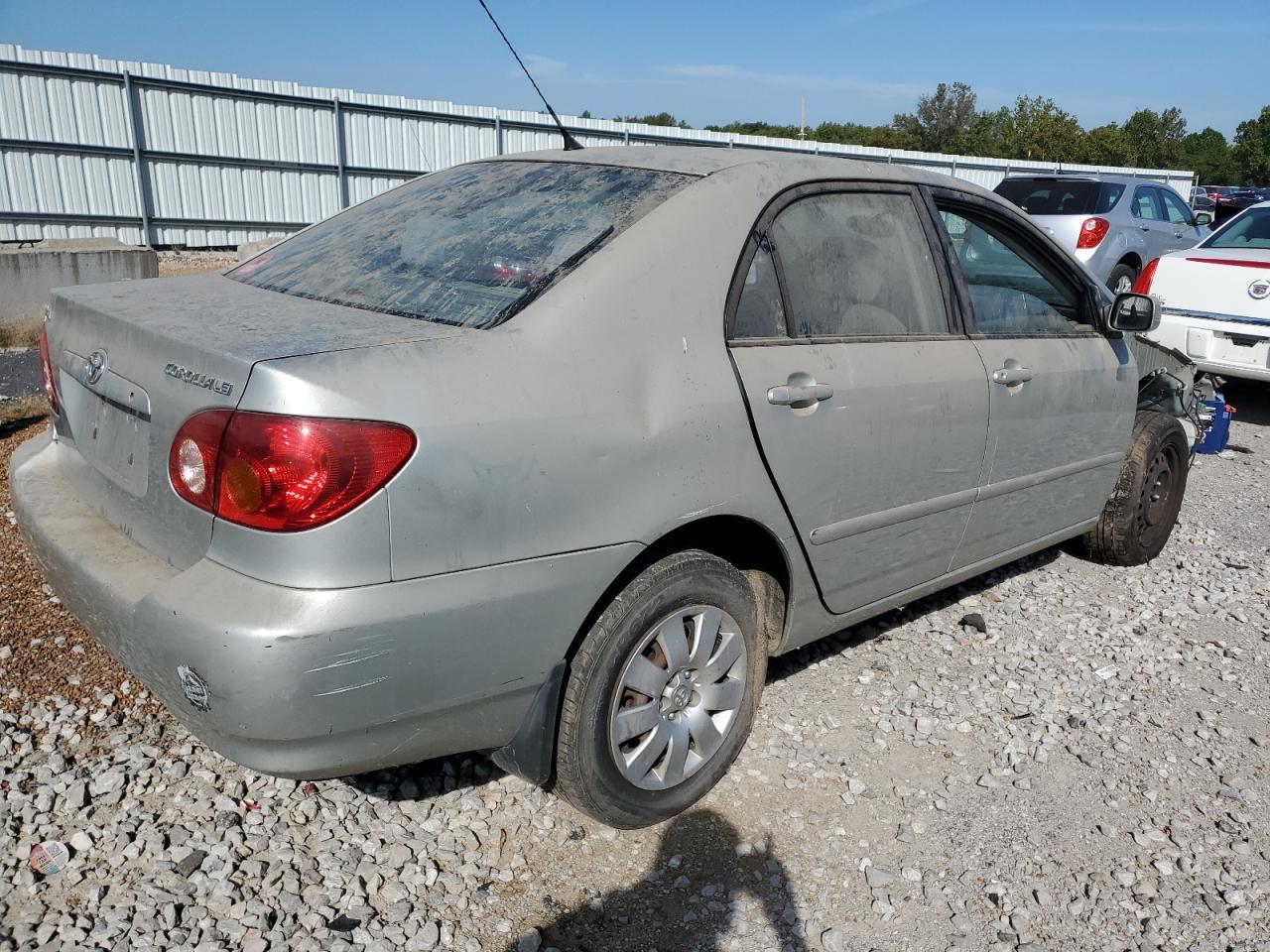 2004 Toyota Corolla Ce - Фото 3
