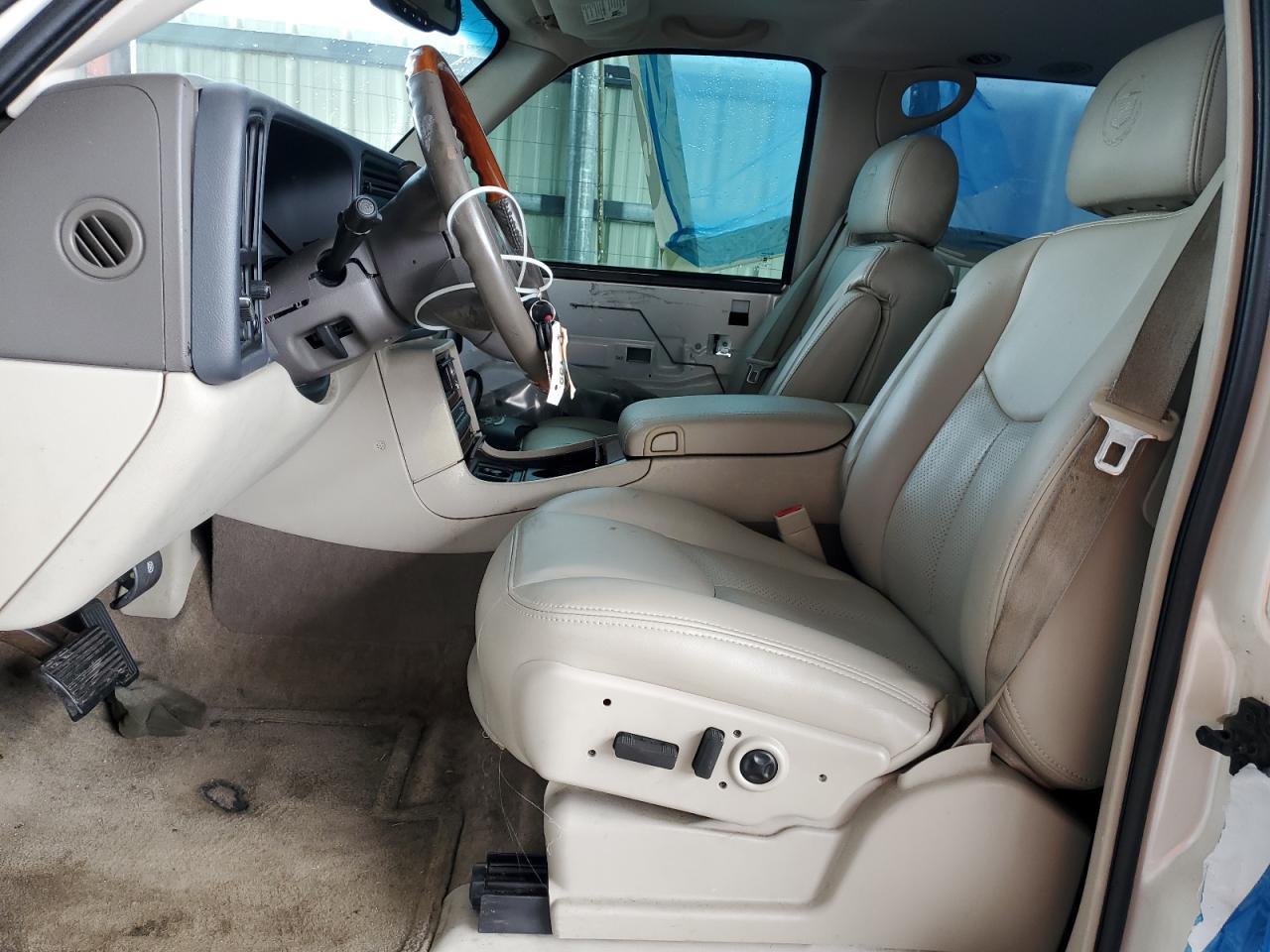 2004 Cadillac Escalade Esv - Фото 7