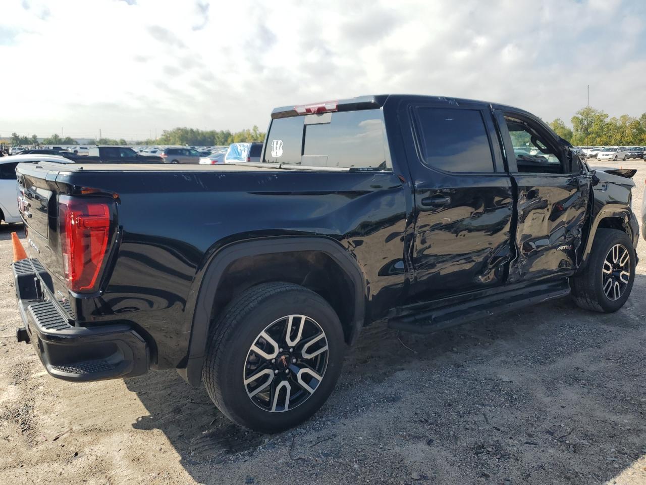 2025 GMC Sierra K1500 At4 - Фото 3