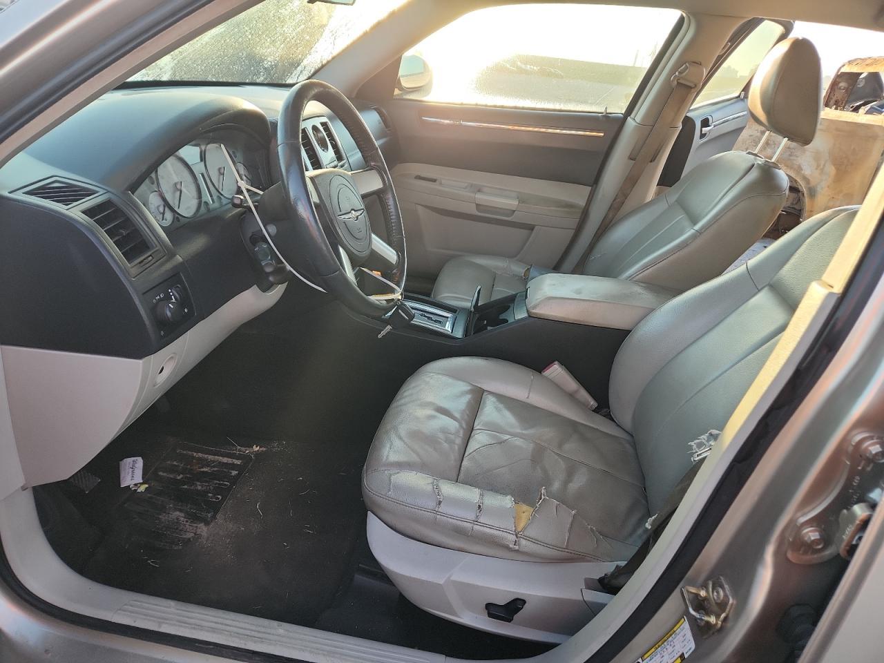 2006 Chrysler 300 Touring - Фото 7