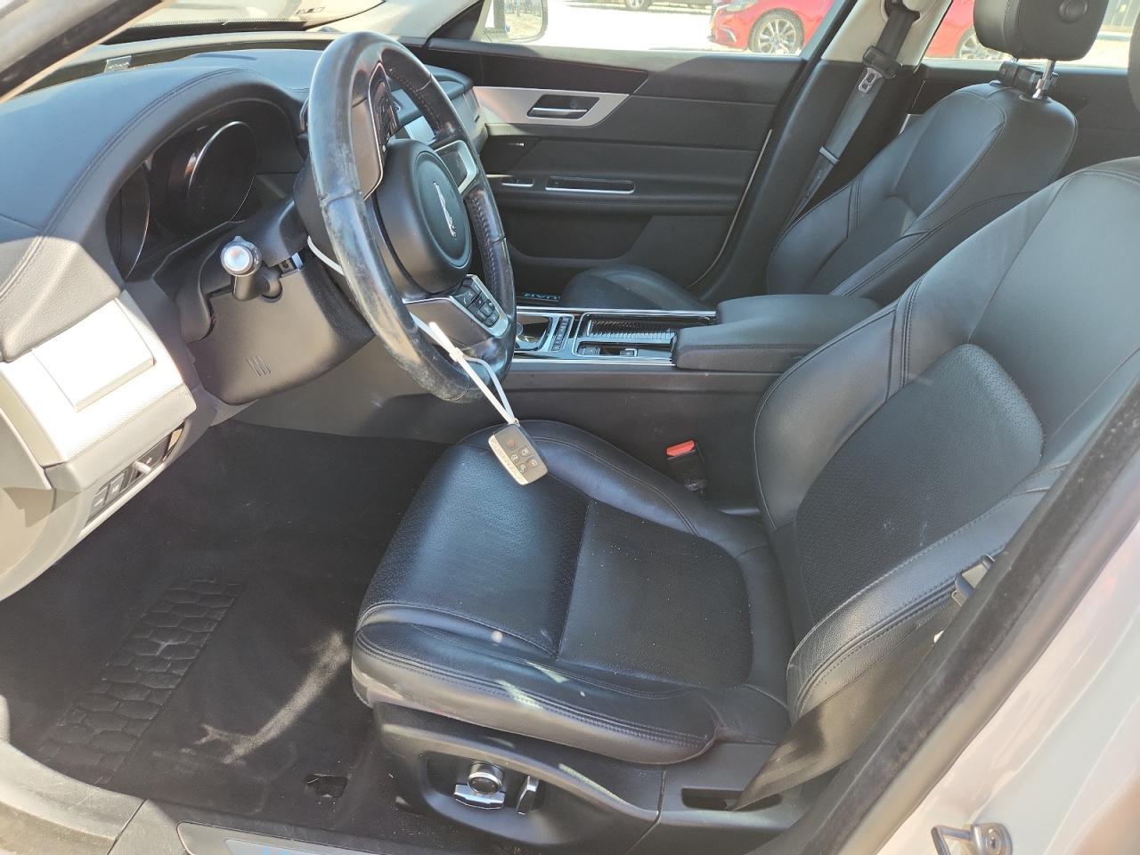 2019 Jaguar Xf Prestige - Image 7