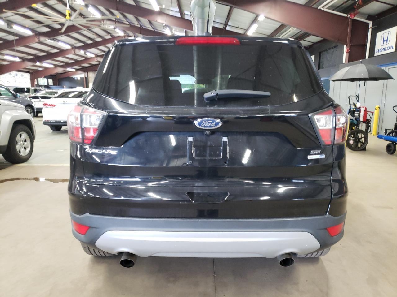 2017 Ford Escape Se - Image 6