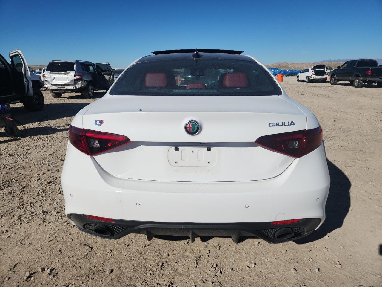 2023 Alfa Romeo Giulia Ti - Image 6