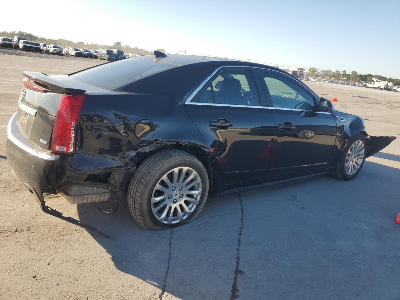 2010 Cadillac Cts Premium Collection - Image 3