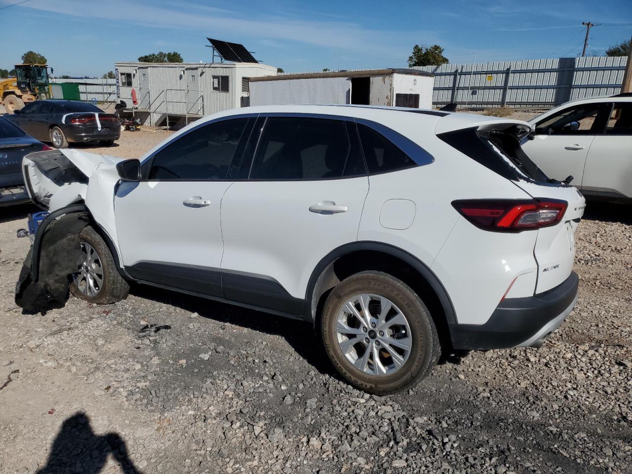 2023 Ford Escape Active - Фото 2