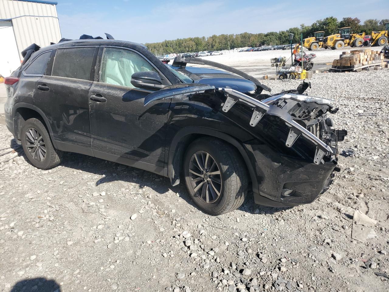 2019 Toyota Highlander Se - Фото 3