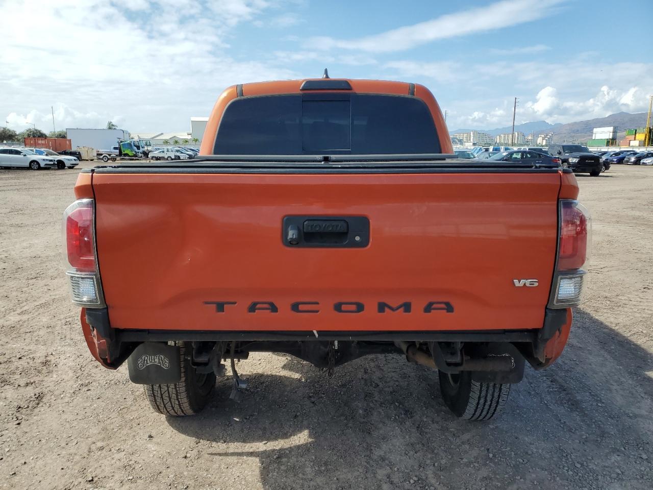 2017 Toyota Tacoma Double Cab - Фото 6