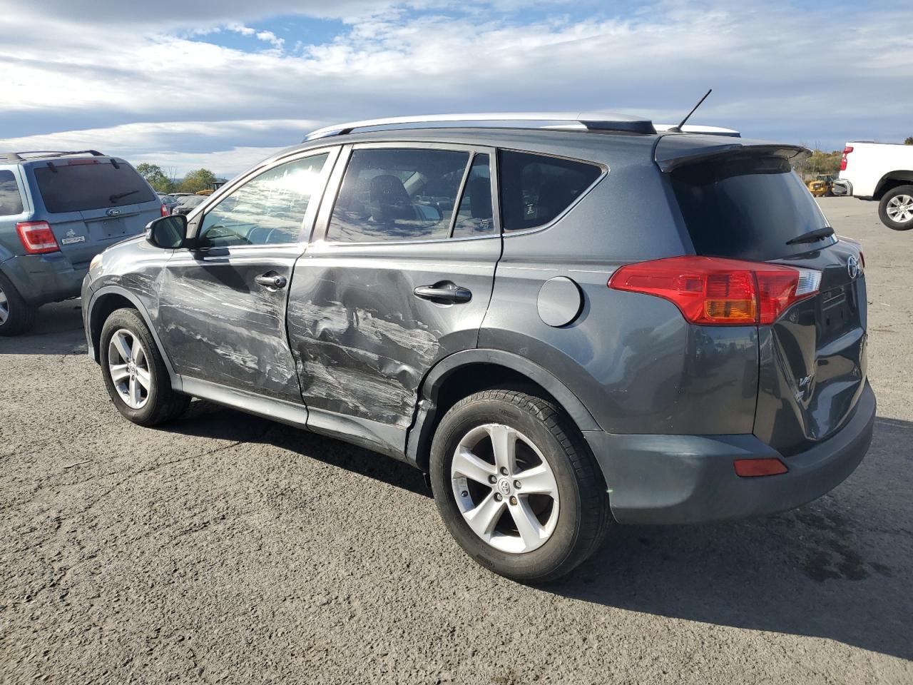2013 Toyota Rav4 Xle - Фото 2