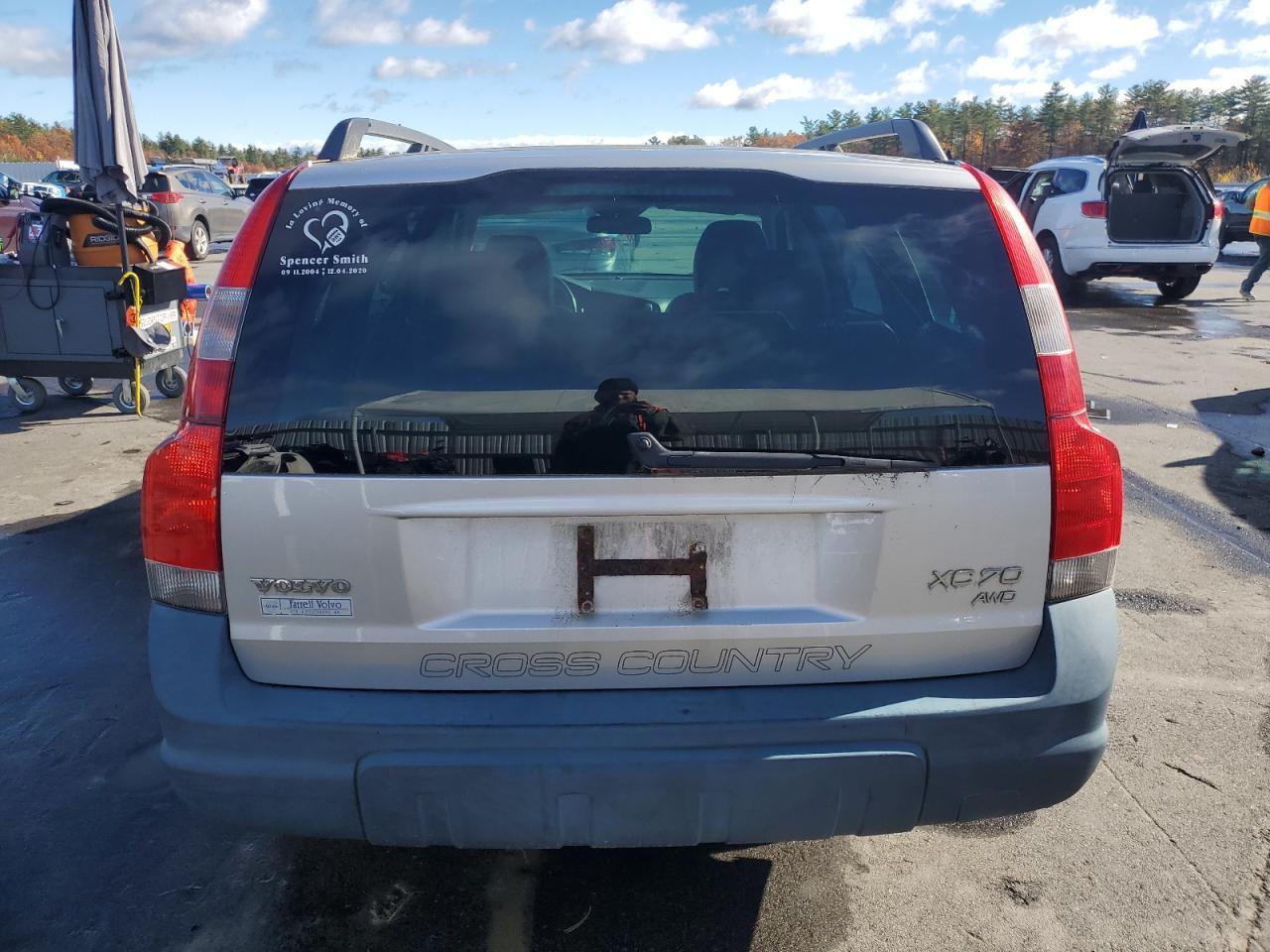 2004 Volvo Xc70 - Image 6