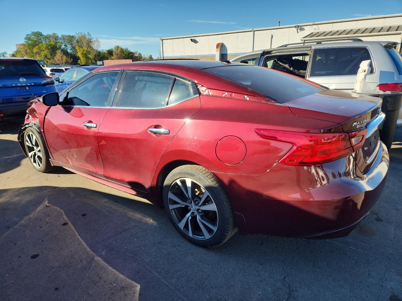 2017 Nissan Maxima 3.5S - Фото 2