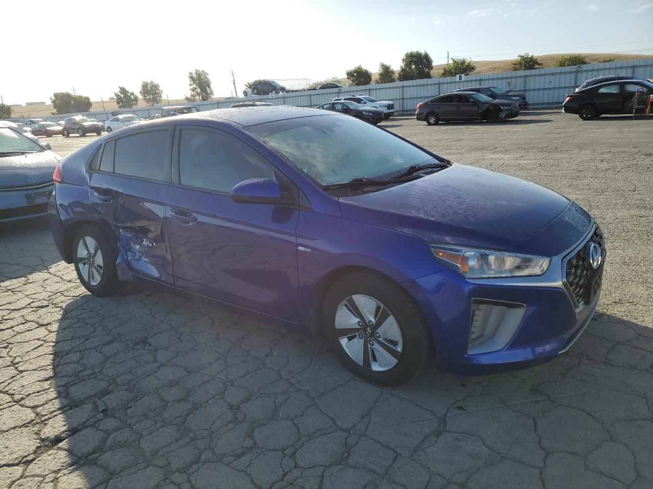 2020 Hyundai Ioniq Blue - Фото 4
