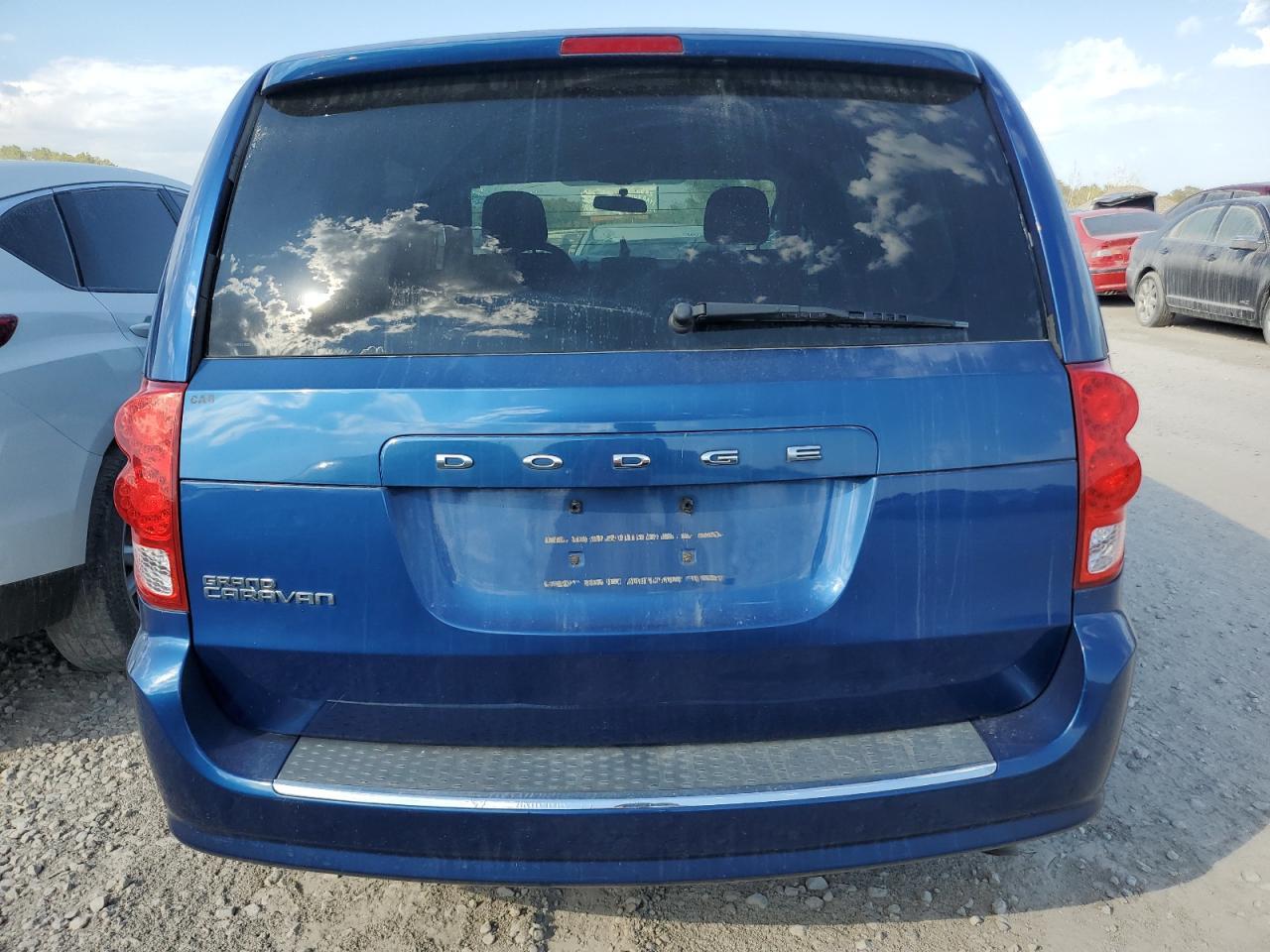 2011 Dodge Grand Caravan Express - Фото 6