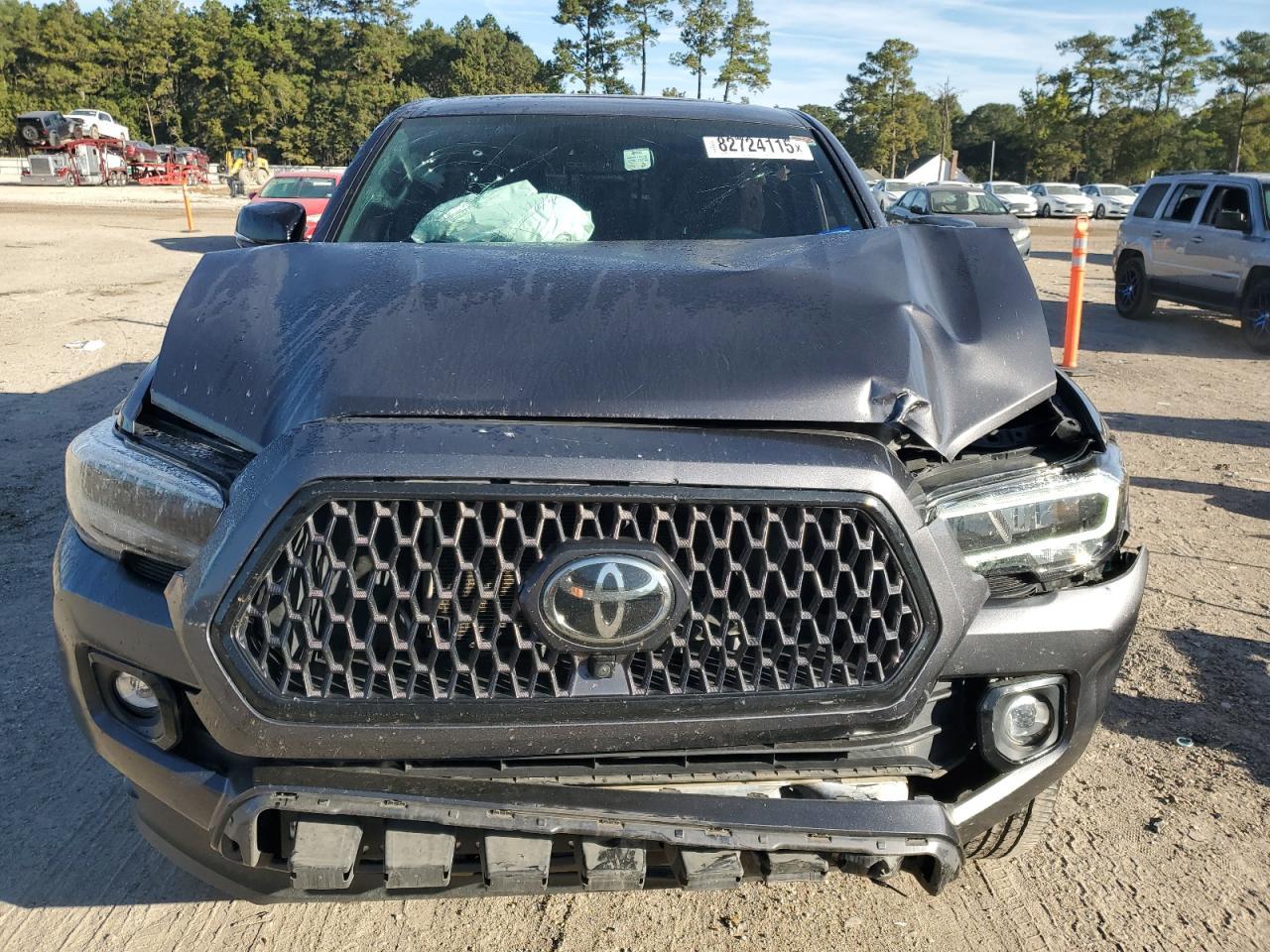 2023 Toyota Tacoma Double Cab - Image 5