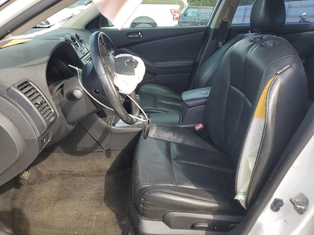 2012 Niss Altima Base - Фото 7