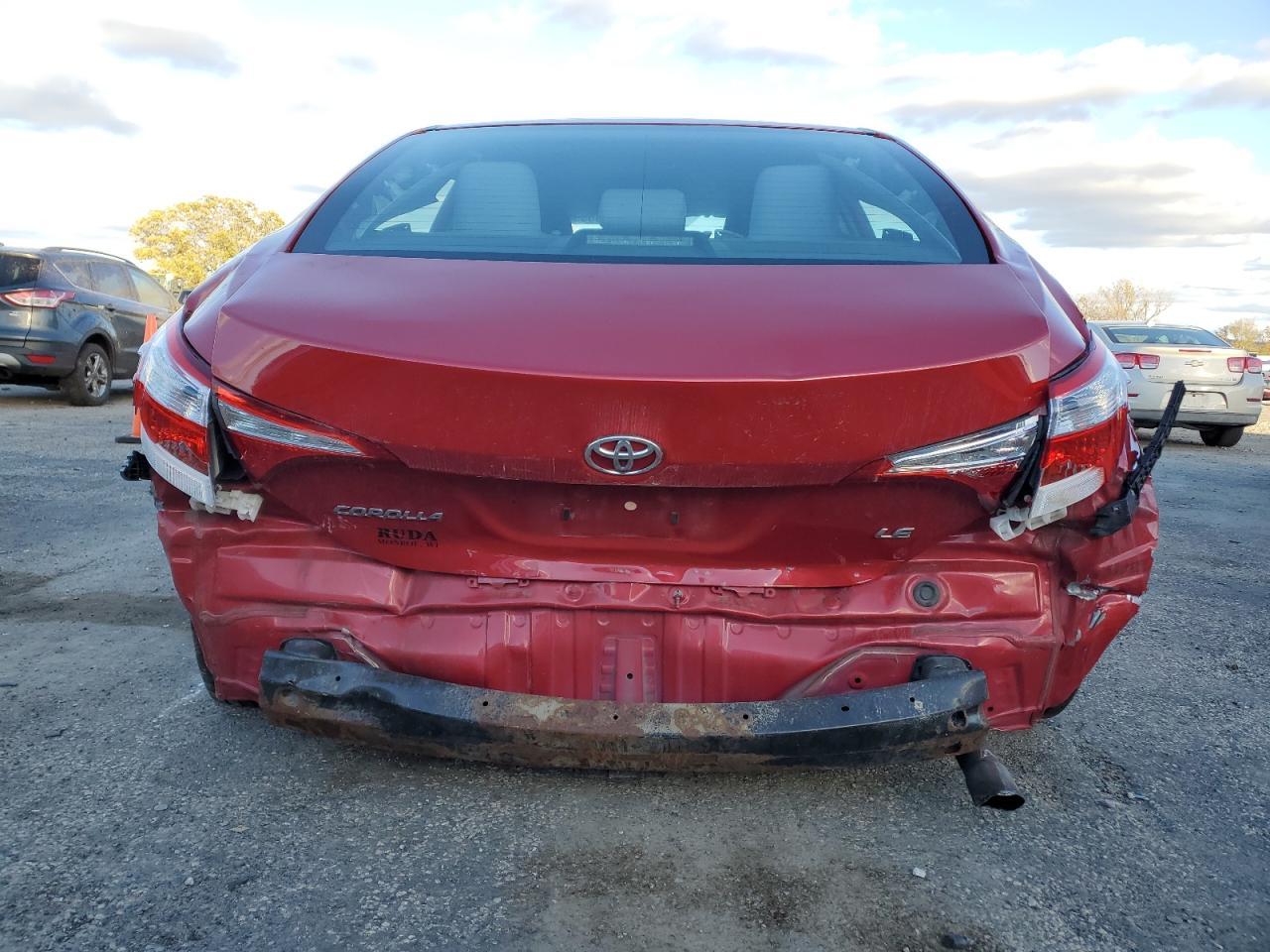 2016 Toyota Corolla Le - Image 6