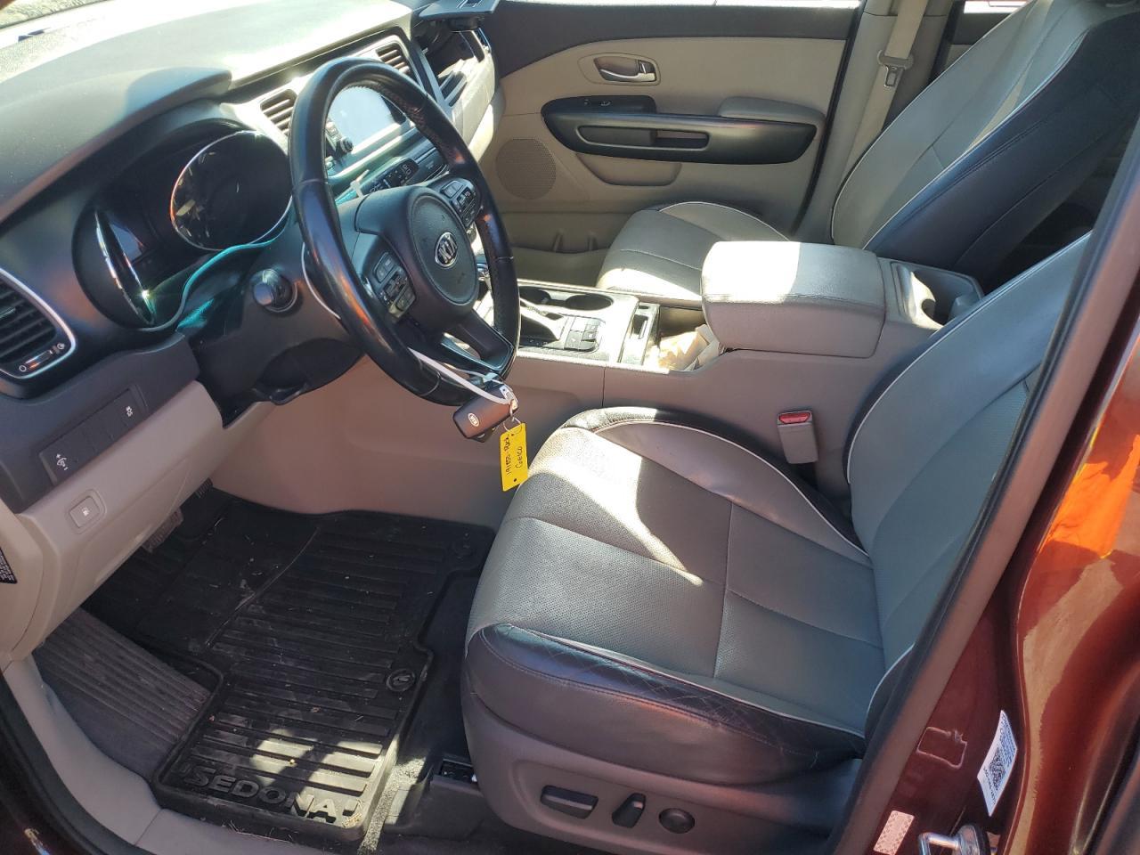 2018 Kia Sedona Lx - Фото 7