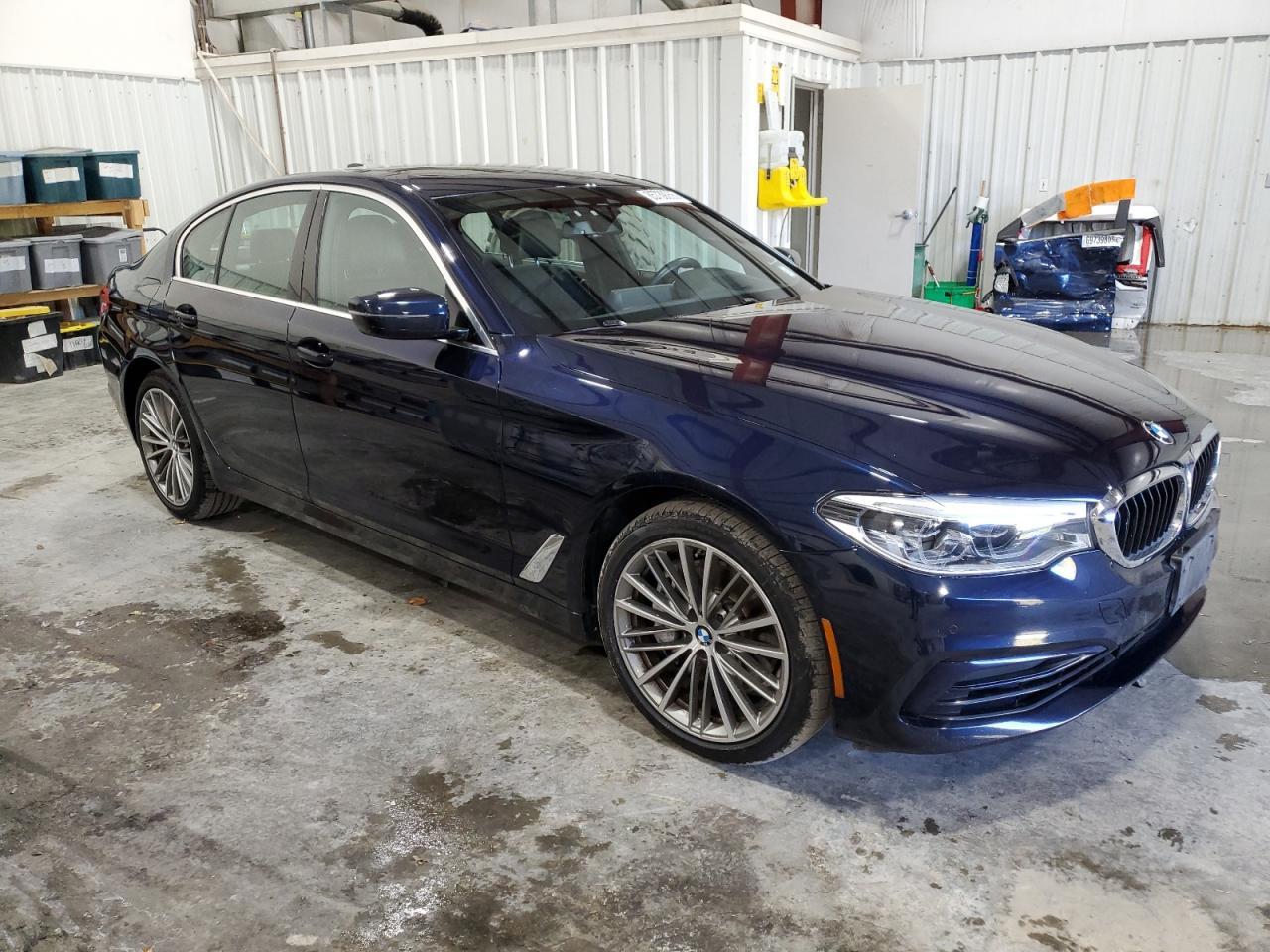 2020 BMW 540 Xi - Фото 4
